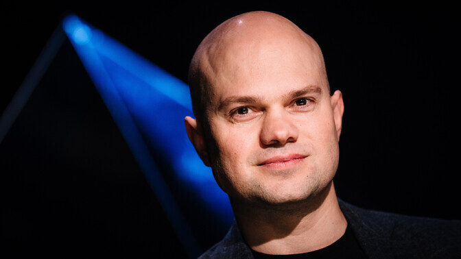 Jaan Aru: algoritmide okupatsioon toob kaasa lolluse ja ajuvabaduse | Psüühika