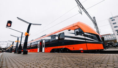 Sakus juhtunud rongiõnnetuse tõttu peab Elron sõiduplaani muutma | Eesti