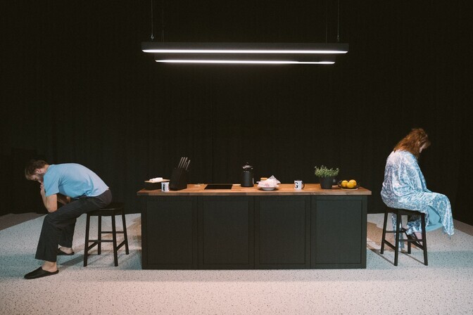 Arvustus. Veiko Tubina "Murdepunkt" usaldab vaikust sõnade vahel | Teater