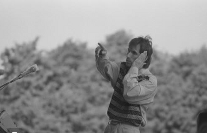 Aarne Saluveer: mu ema oli karm melomaan | Vikerraadio