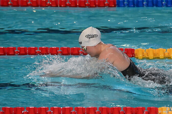 Jefimova pääses EM-il parima ajaga finaali | Ujumine