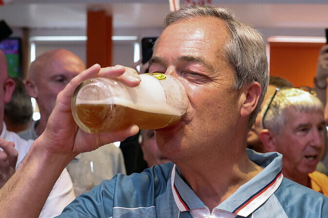 Allikad: Farage võib enne üldvalimisi tooridega käed lüüa | Välismaa