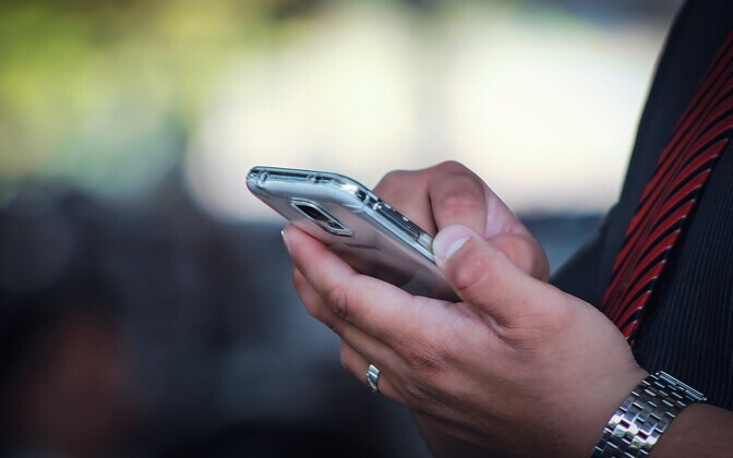 Suurbritannia trahvis pornolehte vanusekontrolli puudumise eest miljoni naelaga | Välismaa