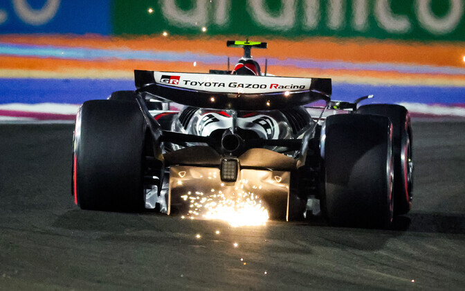 Toyotast saab Haasi vormelimeeskonna nimisponsor | Vormelisport