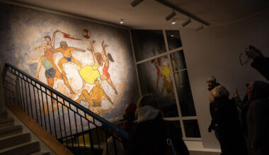 Galerii: Pelgulinna koolis avati Enn Põldroosi seinapannoo | Kunst