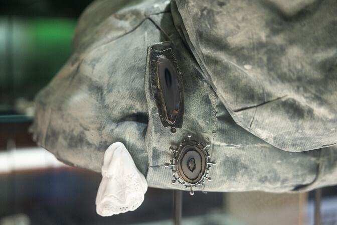 A-Galeriis avatud ehtekunsti aastanäitus keskendub väärtustele | Kunst