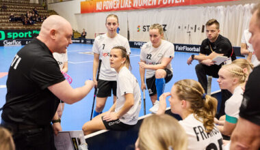 Naiste saalihokikoondis sai MM-i avamängus viieväravalise kaotuse | Saalihoki