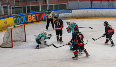 Galerii | Hokiliigas olid võidukad Narva ja Tartu | Jäähoki