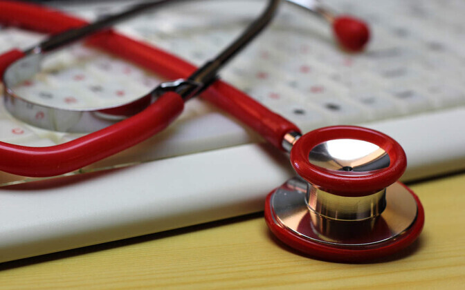 Tehisaru pealetung peletab meditsiinist inimliku kontakti pühadust | R2 Portaal