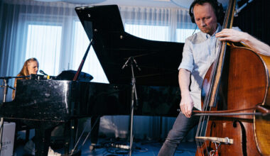 Pildid ja video: Klassikaraadio kontserdisarjas "Viis laulu" astusid üles Kadri Voorand ja Mihkel Mälgand | Muusika