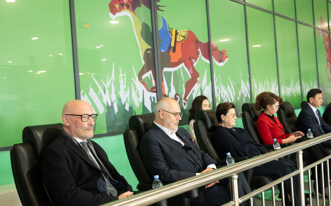 Eesti suursaadik Kasahstanis astus presidendi visiidi tõttu tagasi | Eesti