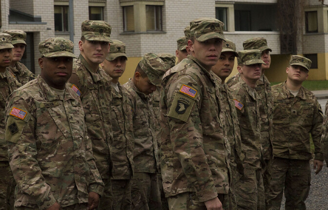 Esindajatekoda andis USA kaitse-eelarvele oma heakskiidu | Välismaa