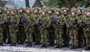 Valitsus plaanib muuta ajateenistuse 2027. aastast 12-kuuliseks | Eesti