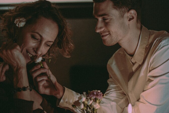 Arvustus. "Murdja": hotellituba kahele, üksildasel planeedil | Teater