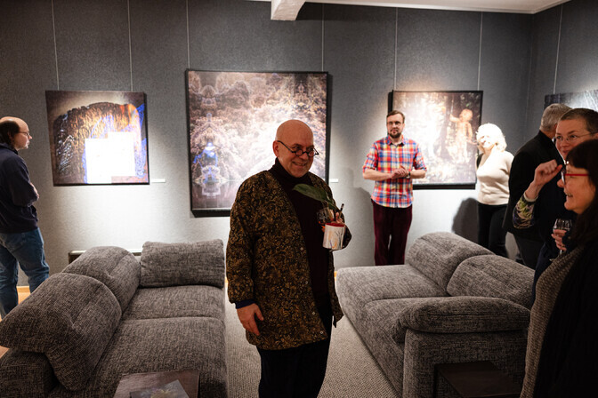 Galerii: Peeter Laurits avas näituse "Triksterid taasmetsastavad Eedenit" | Kunst