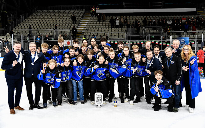 Eesti U-20 jäähokikoondis võitis ajaloolise hõbemedali | Jäähoki
