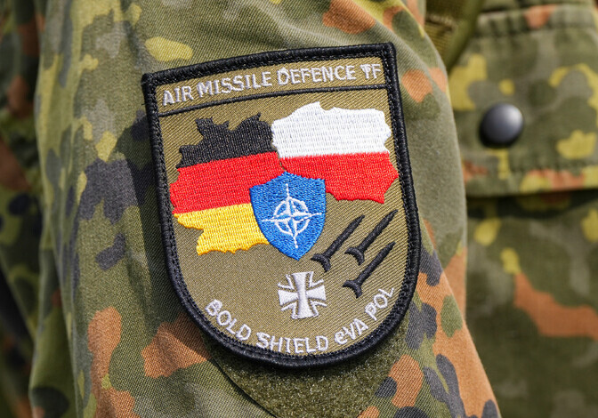 Saksamaa saadab oma sõdurid Poola idapiirile kaitsekindlustusi ehitama | Välismaa