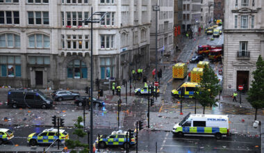 Liverpooli võiduparaadil autoga rahva sekka sõitnud mees mõisteti 21 aastaks vangi | Jalgpall