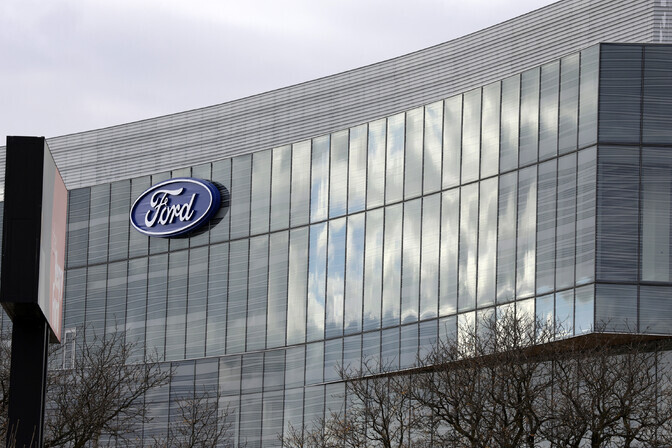 Ford kärbib elektrisõidukite tootmist ja võtab vastu suure kahjumi | Välismaa