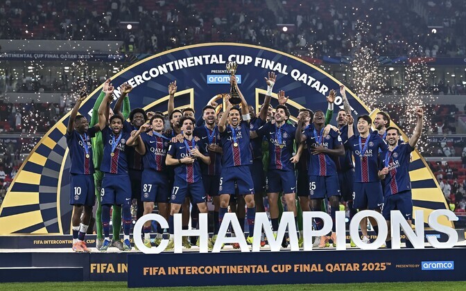 PSG lisas auhinnakappi veel ühe karika | Jalgpall