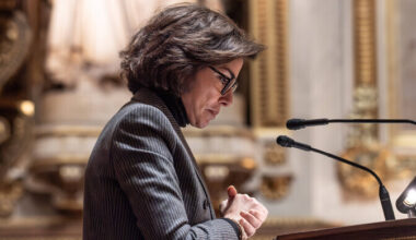 Politsei otsis korruptsioonijuurdluse raames läbi Prantsuse ministri kodu | Välismaa