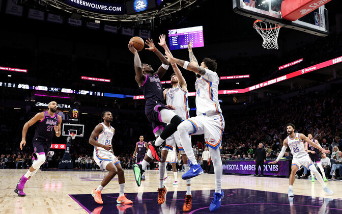 Timberwolves andis Thunderile kolmanda kaotuse | Korvpall