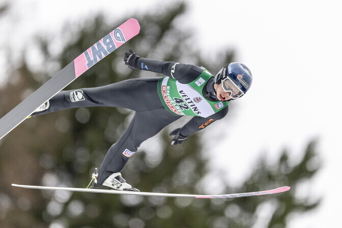 Aigro teenis Engelbergis 18. koha, Prevc võttis viienda võidu järjest | Suusahüpped