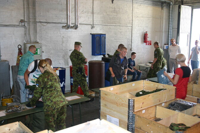 Ministeerium soovib nihutada ajateenistusse võtmise õppuritele sobivamale ajale | Eesti