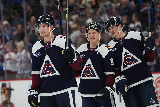 Avalanche on kodujääl võitnud juba 13 mängu järjest | Jäähoki