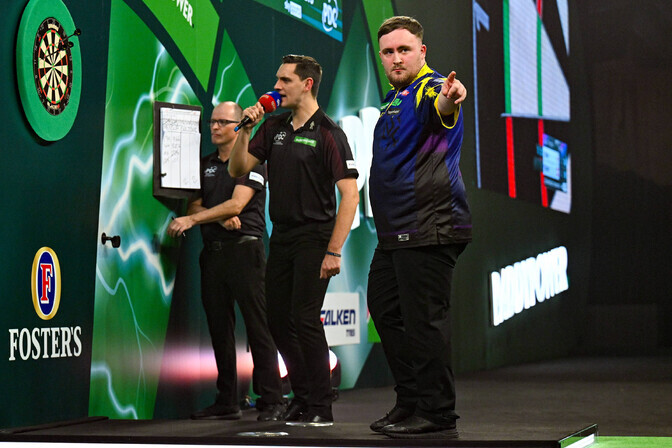 Dartsi noore valitseja MM-turniir jätkub ülikindlalt | Teised alad