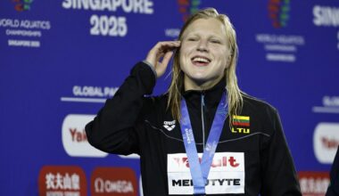 Leedu ujumistäht Ruta Meilutyte keeldus protesti märgiks aasta sporditähtede galal lavale tulemast
