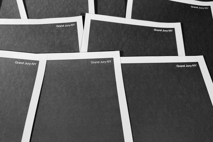 Kõige markantsem näide justiitsministeeriumi „avaldatud“ kohtudokumendist, kus selgitatakse vandemeestele Epsteini puudutavate kahtluste sisu