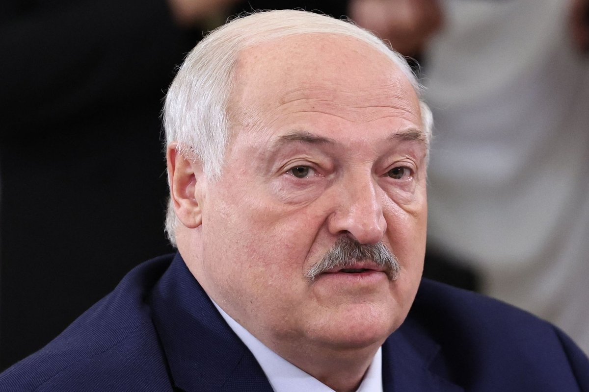 Lukašenka andis armu 22 inimesele, kellest 20 on poliitvangid