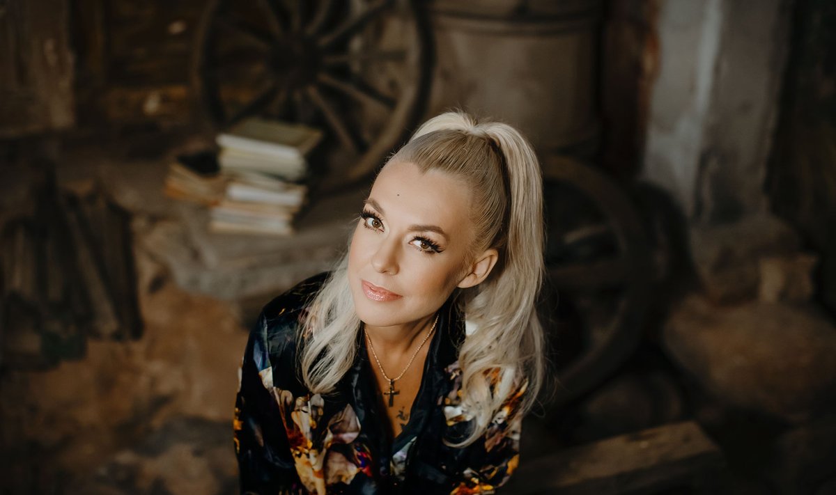 NÕIANA SÜNDINUD Kirsti Timmer ütleb, et igale inimesele on sündides kaasa antud unikaalsed anded ja kutsumus, mis tuleb endas avastada, et mõista oma elu mõtet. 