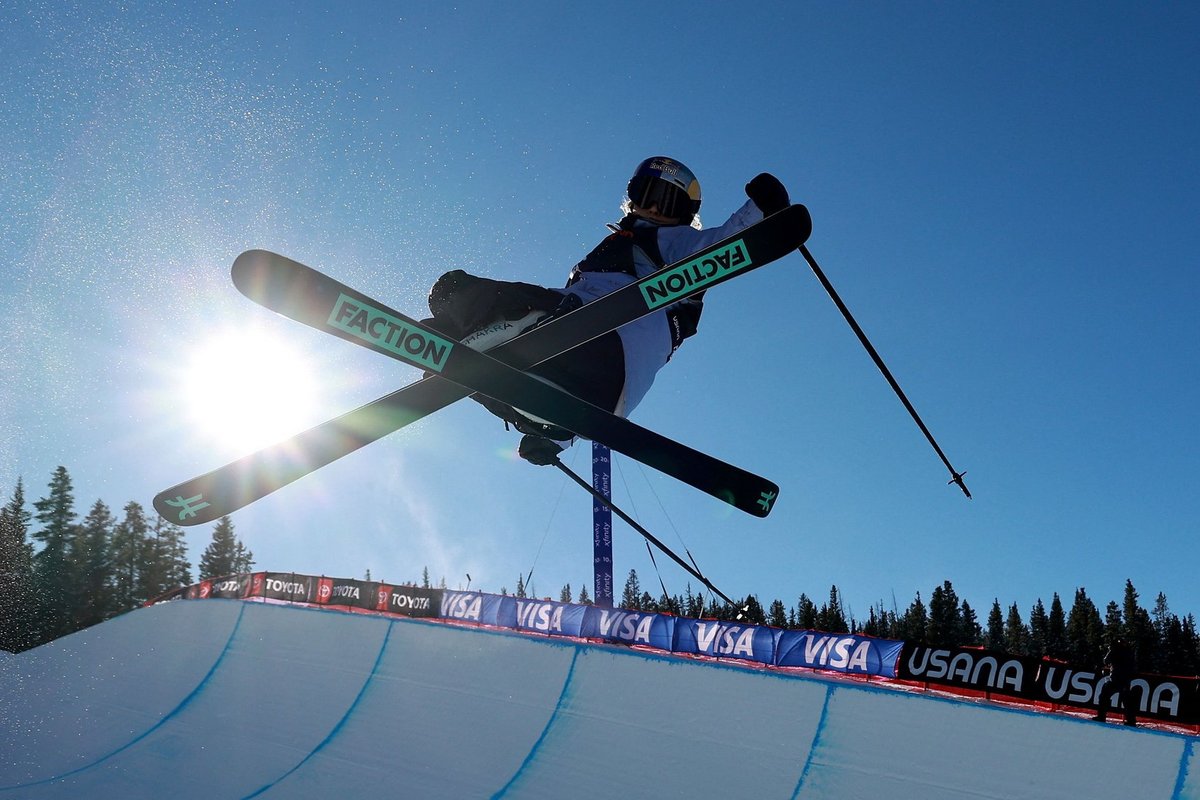 Kelly Sildaru pääses tagasitulekuvõistlusel finaali