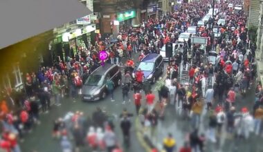 FC Liverpooli võiduparaadil autoga rahva sekka sõitnud mees mõisteti 21 aastaks vangi