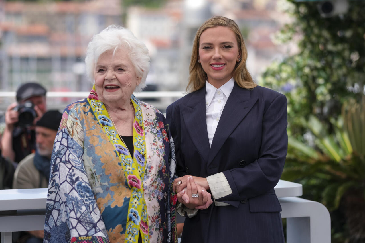 Holokausti eitamine kandub poliitspektri vasakusse serva