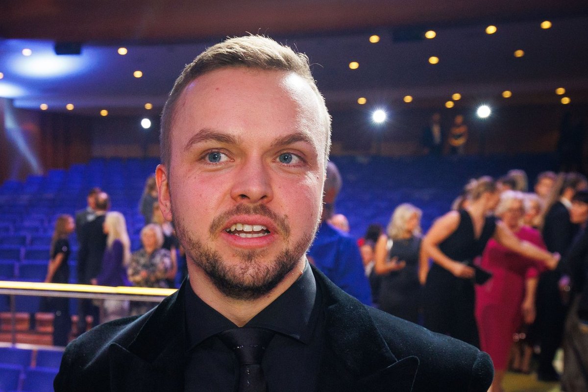 FOTO | Armas paar! Korduvalt aasta treeneri tiitliga pärjatud Henry Hein tõi oma lapseootel kallima seltskonda