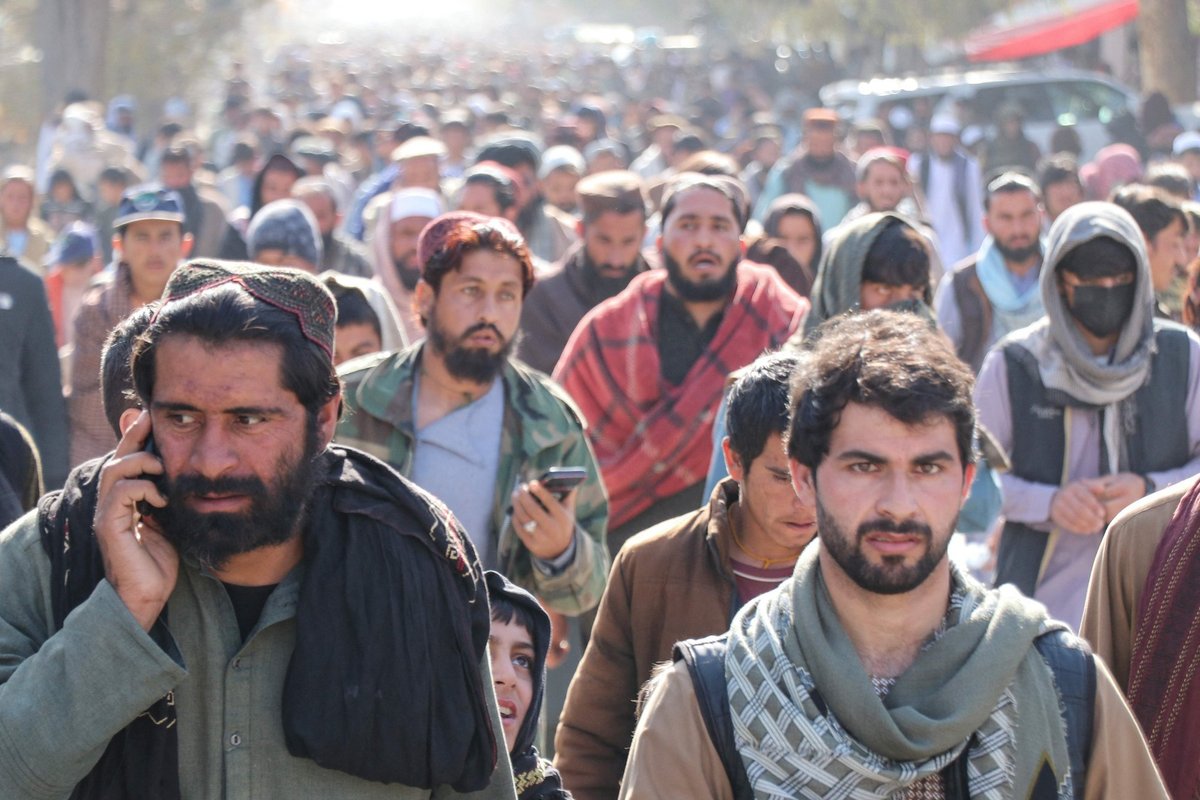 Afganistanis viis surmaotsuse täide 13-aastane poiss. Staadionil jälgis sündmust 80 000 pealtvaatajat