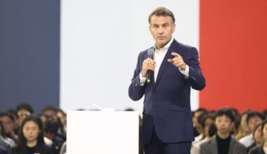 Macroni sõnul hoiatas ta Pekingis, et kui kaubandusbilanss ei parane, kehtestab EL Hiinale uued kaitsetollid