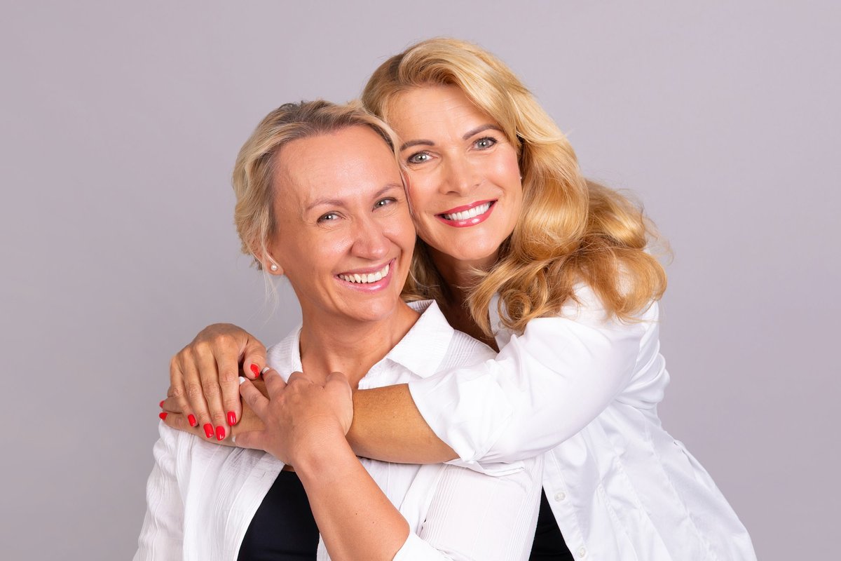 Kaunite daamide suur sõprus. Erika Bauer ja Silja Miks toetavad teineteist iga murega: me ei ole mitte kunagi tülitsenud!