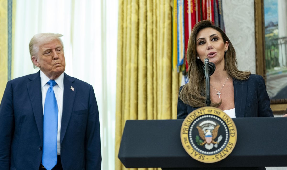 Alina Habba, Ameerika Ühendriikide presidendi Donald Trumpi endine isiklik advokaat, pidas 28. märtsil Valges Majas kõne pärast seda, kui Trumpi oli ta nimetanud New Jersey osariigi peaprokuröriks. 