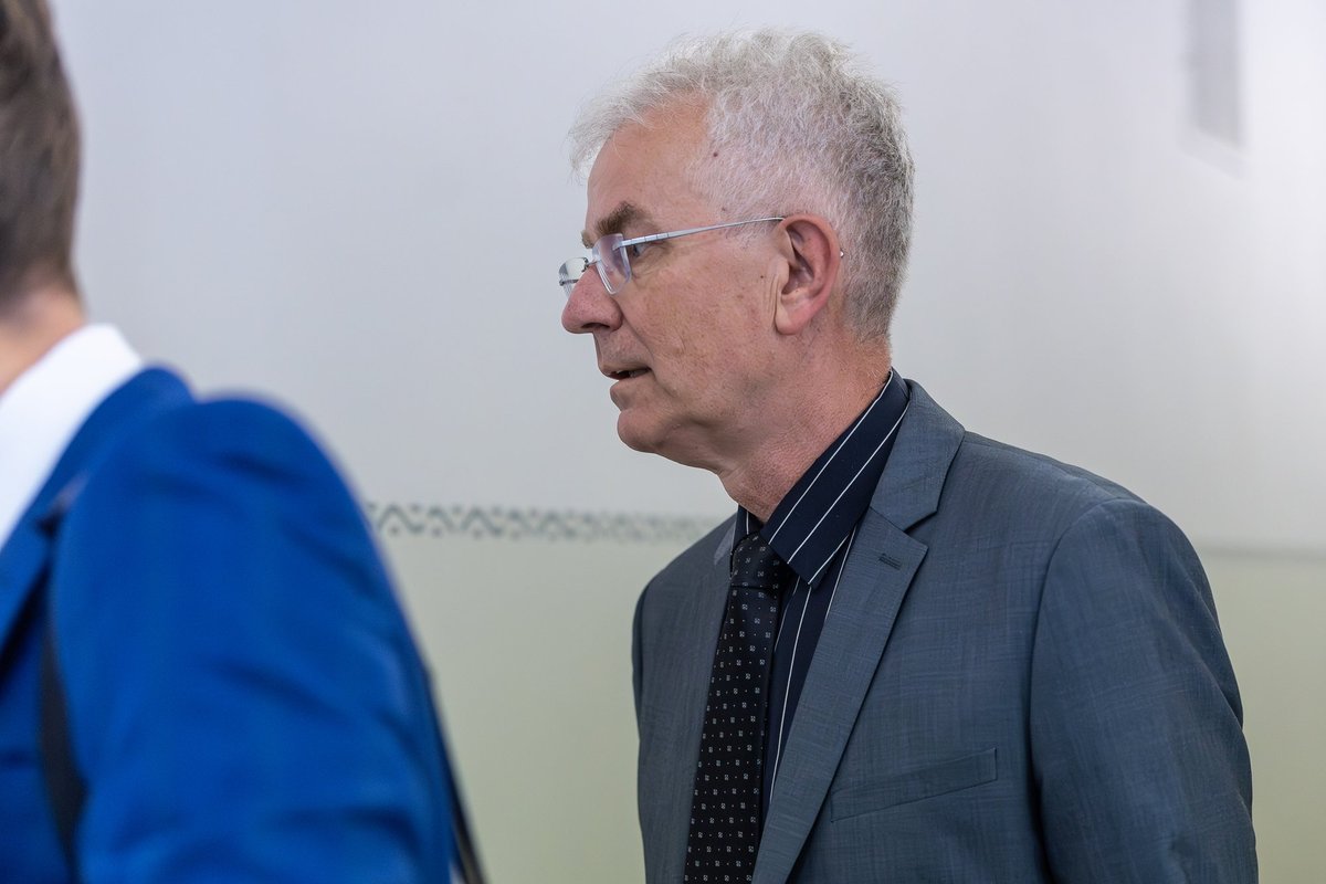 „Pealtnägija“: Mehis Viru tegi oma kuulsaimast õpilasest ohvri kaks korda