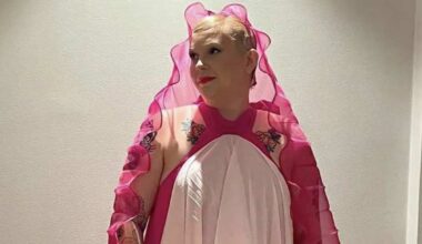 FOTO | Õhtu skandaalseim riietus? Vähemusõiguste eestkõneleja väisas Soome presidendi vastuvõttu vagiinast inspireeritud kleidiga