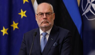 President Karis jättis töölepingu seaduse välja kuulutamata