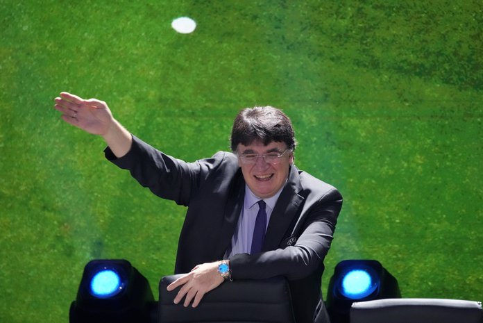 UEFA peasekretär Theodore Theodoridis.