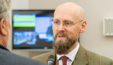 Varro Vooglaid: miinuseelarve peavad kinni maksma tulevased põlved