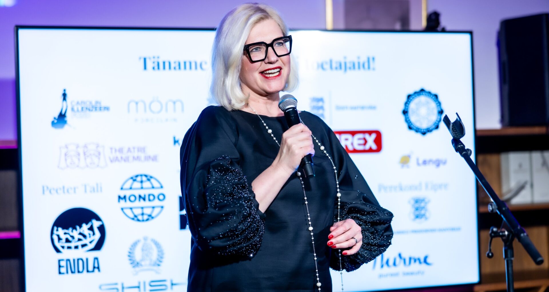 EESTLASED ON HEAD: Carolin Illenzeeri Fond kogus üle 10 000 euro 81 lapse toetuseks