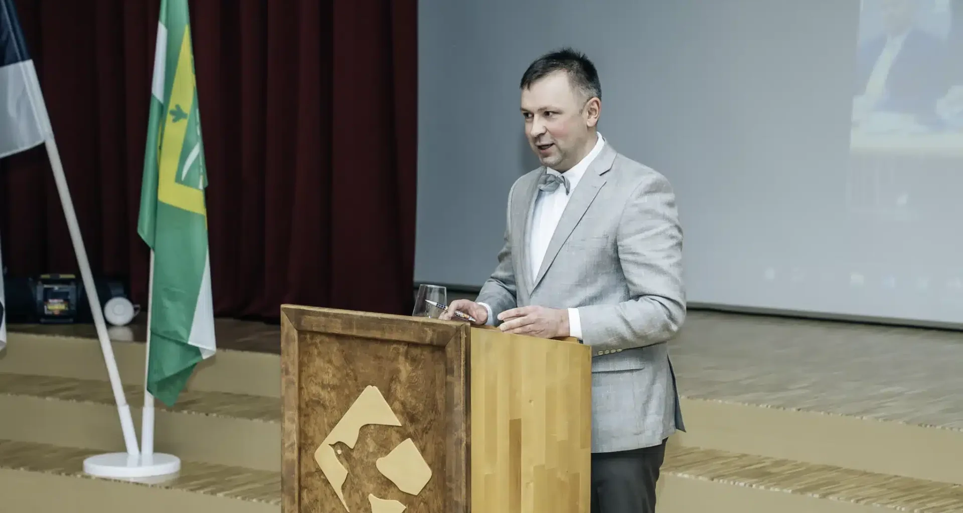 Mart Kase: suhtluse meeldiv rägastik – Edasi