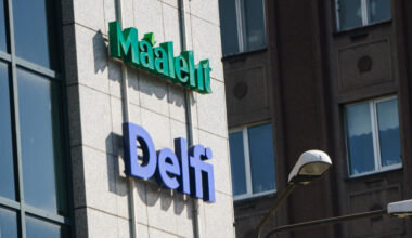 Delfi "faktikontrollijad" väänavad fakte suure mõnuga